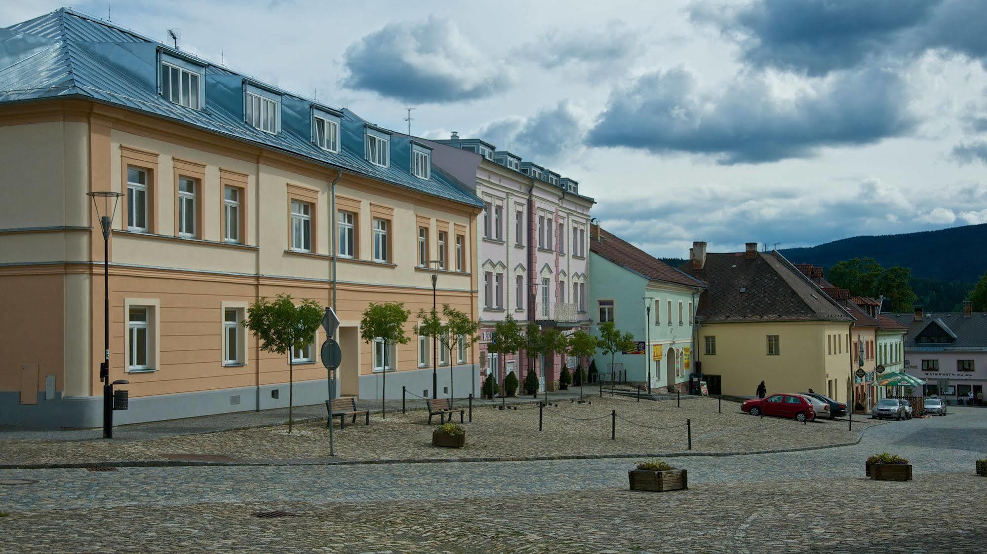 Redfoxapartment Central Kasperske Hory Exterior photo
